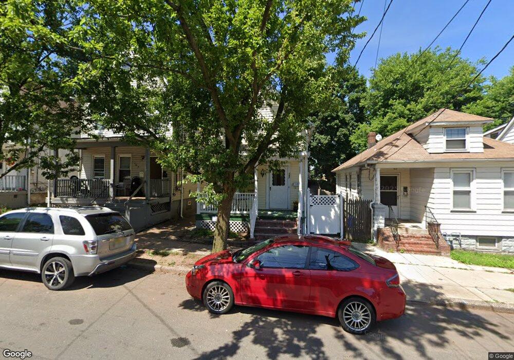 187 Comstock St, New Brunswick, NJ 08901 - photo 1