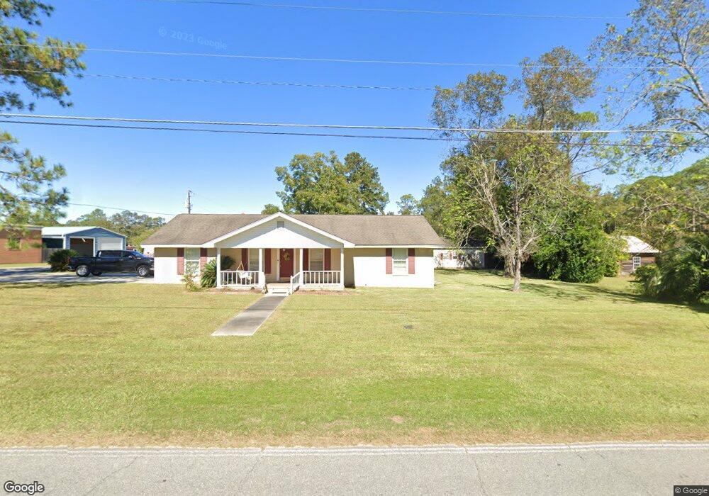 305 E Carter Ave, Blackshear, GA 31516 - photo 1