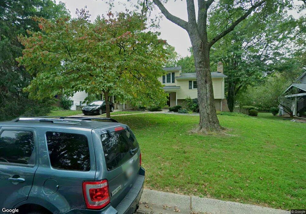 5422 Amberwood Ln, Rockville, MD 20853 - photo 1