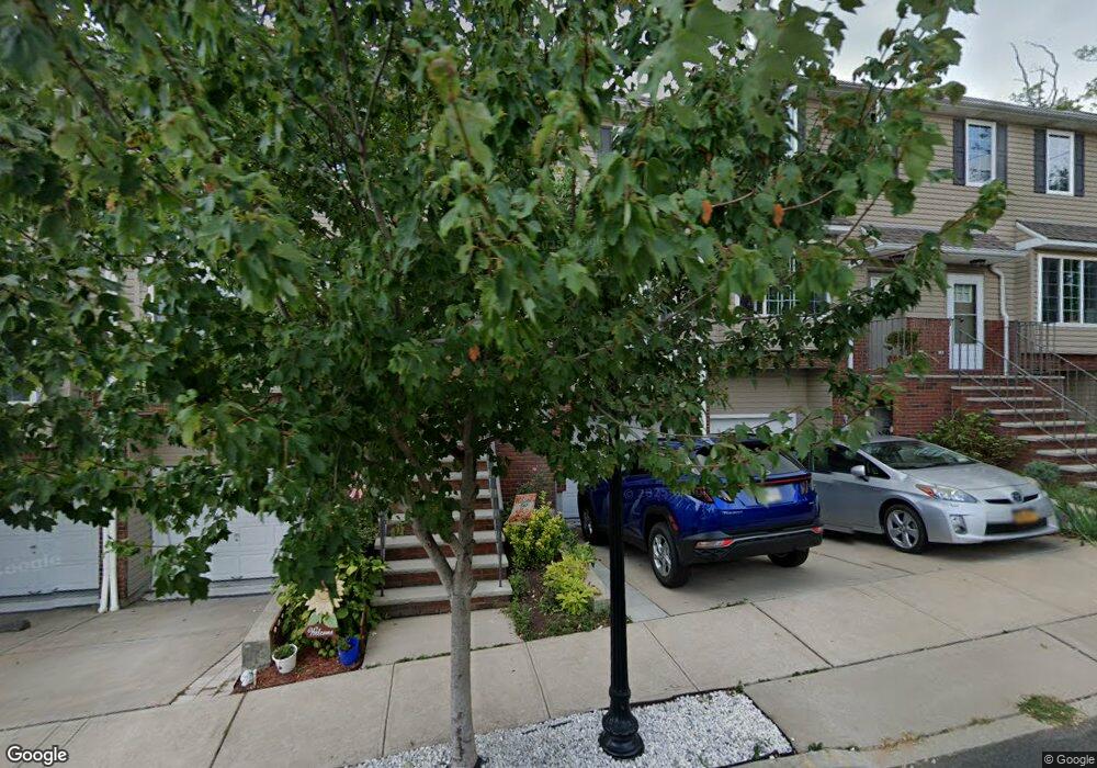 12-106 Burgundy Loop, Staten Island, NY 10304 - photo 1