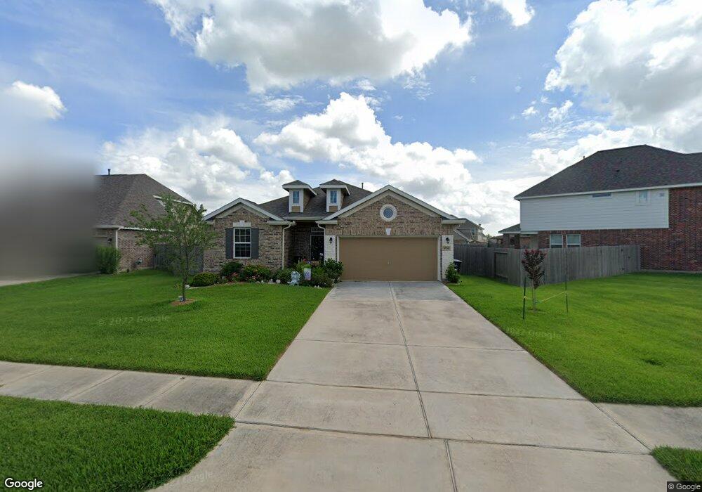 1034 Cash St, Alvin, TX 77511 - photo 1