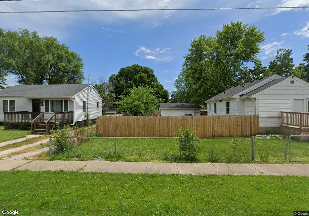 805 E 27th Ct, Des Moines, IA 50317 - photo 1