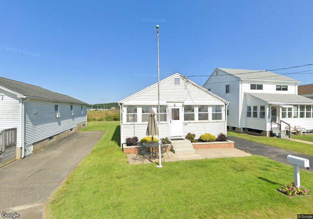 409 Seaside Ave, Westbrook, CT 06498 - photo 1