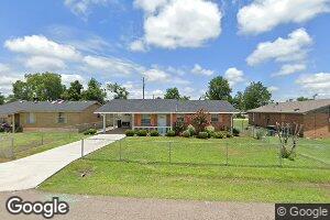 109 Mulberry St, Rolling Fork, MS 39159