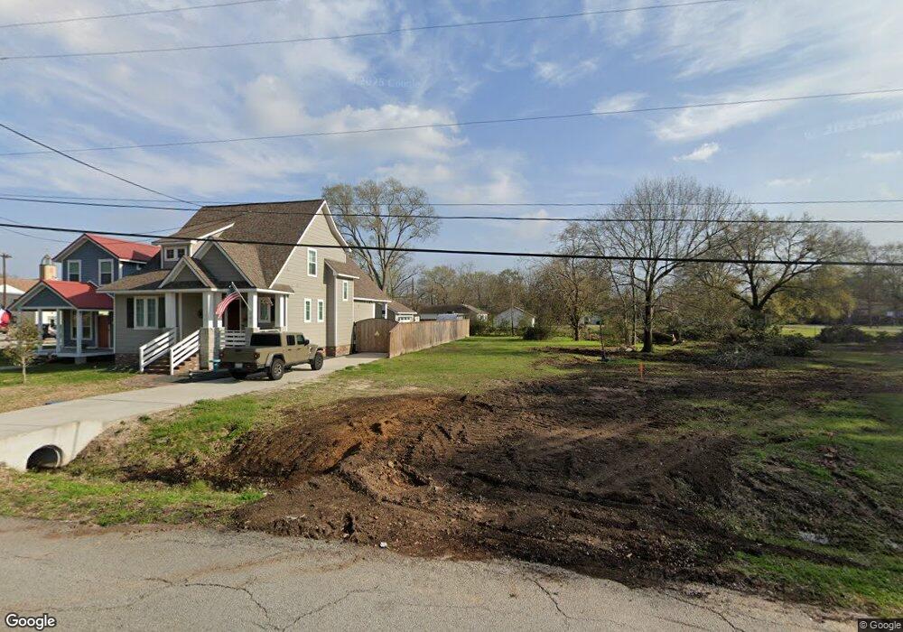 507 Hicks St, Tomball, TX 77375 - photo 1