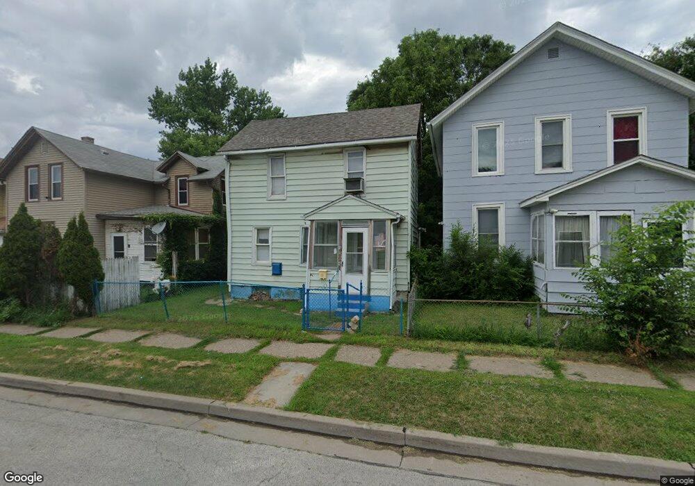 1304 W 7th St, Davenport, IA 52802 - photo 1