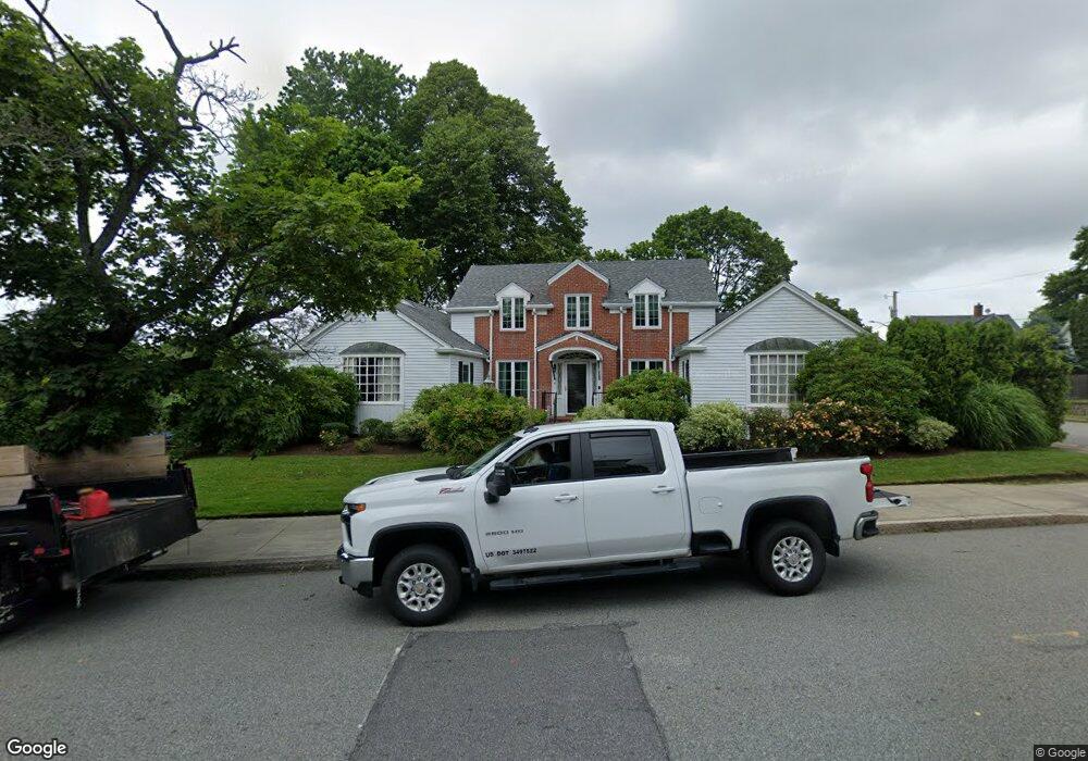 402 Weetamoe St, Fall River, MA 02720 - photo 1