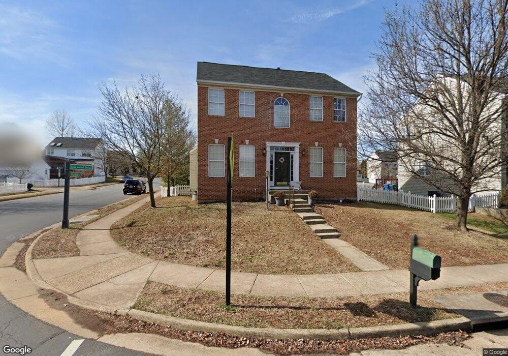 12490 Iona Sound Dr, Bristow, VA 20136 - photo 1