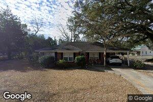 135 Live Oak St SW, Collins, GA 30421
