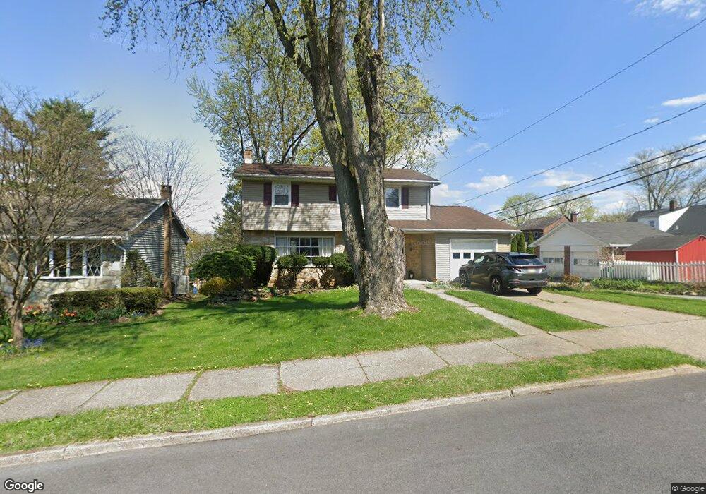 815 N Berks St unit 819, Allentown, PA 18104 - photo 1