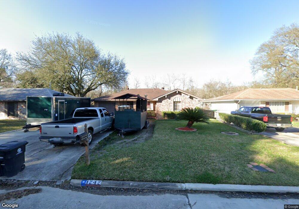 1242 W Donovan St, Houston, TX 77091 - photo 1