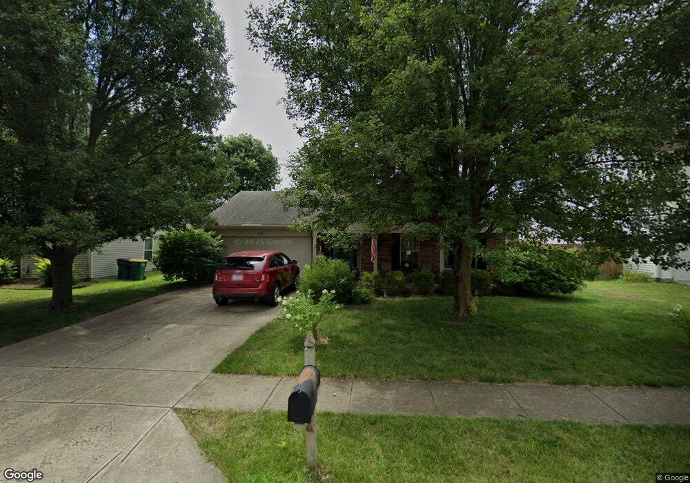 1127 Spring Meadow Ct, Franklin, IN 46131 - photo 1