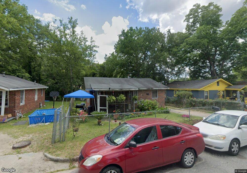 658 Straight St, Macon, GA 31204 - photo 1