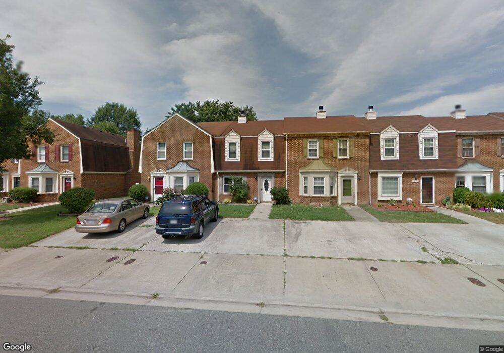 5694 Rivermill Cir, Portsmouth, VA 23703 - photo 1