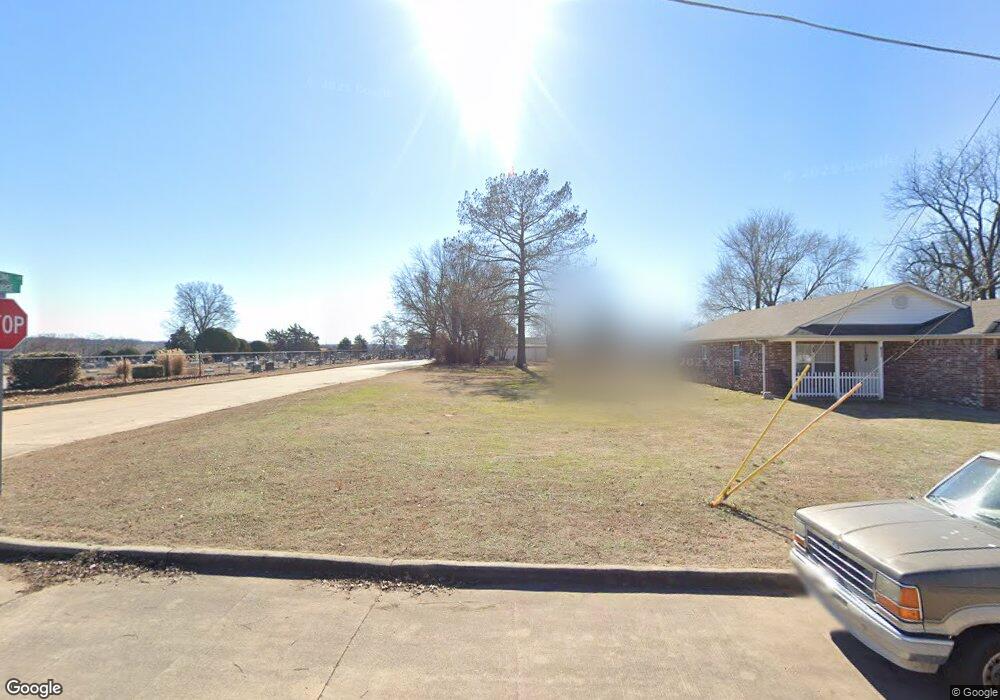 619 E George St, Claremore, OK 74017 - photo 1
