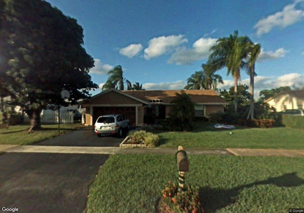 9545 Richmond Cir, Boca Raton, FL 33434 - photo 1