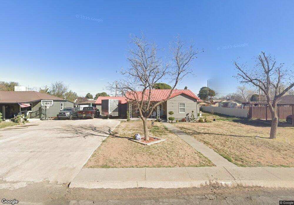 112 E Yucca Dr, Hobbs, NM 88240 - photo 1