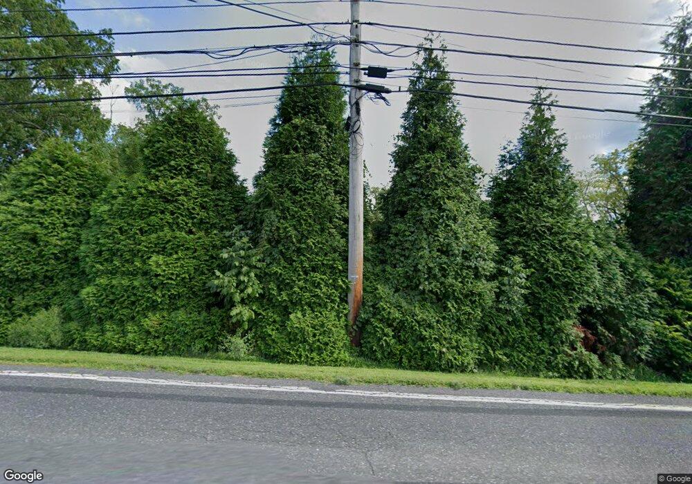 806 Ridge Rd, Archbald, PA 18403 - photo 1