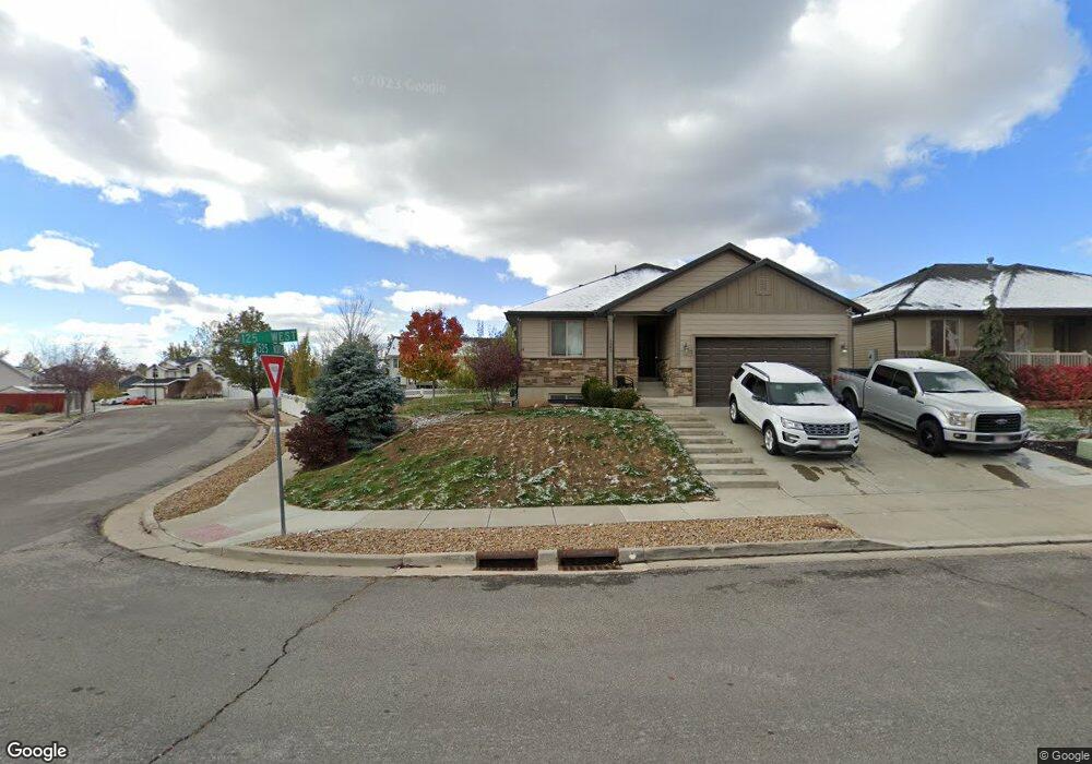 1543 N 125 W, Layton, UT 84041 - photo 1