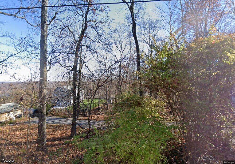 8 Shad Blow Rd, New Fairfield, CT 06812 - photo 1