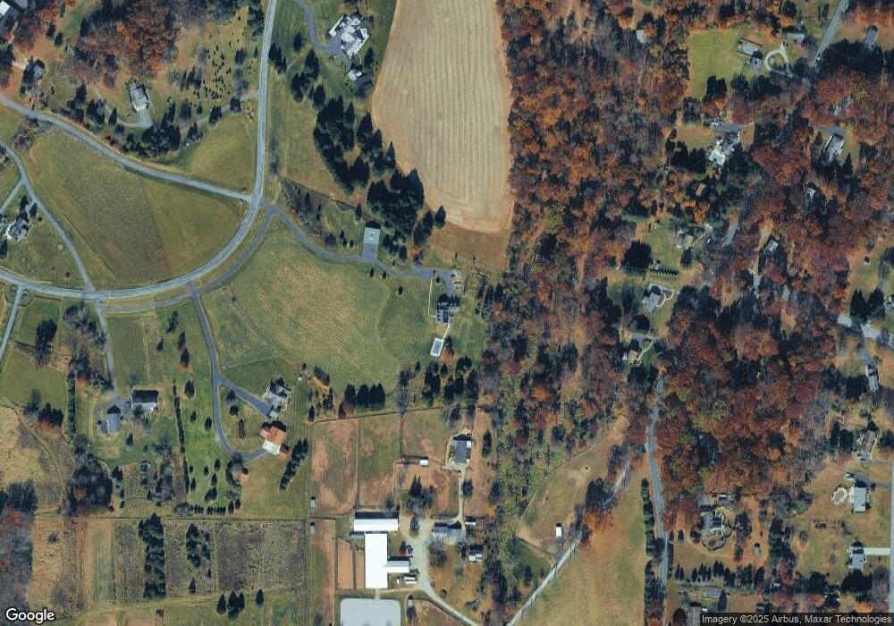 69 Airport Rd, Pittstown, NJ 08867 - photo 1