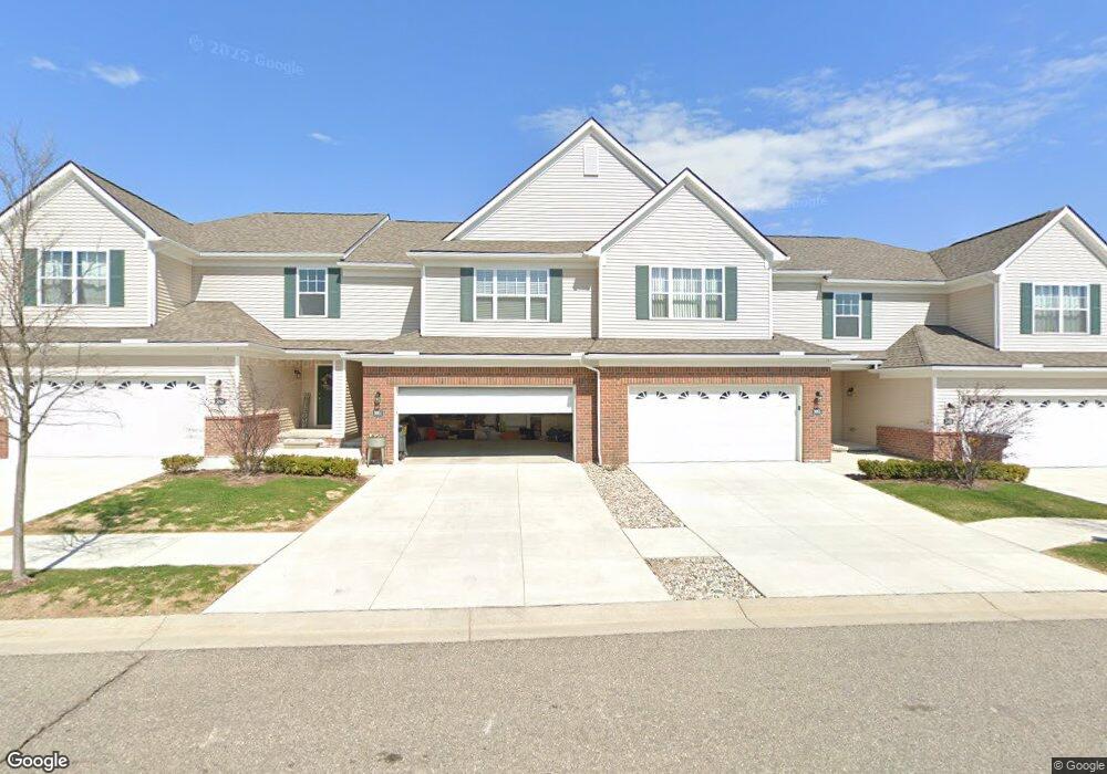 9955 Ridge Run St, Howell, MI 48855 - photo 1