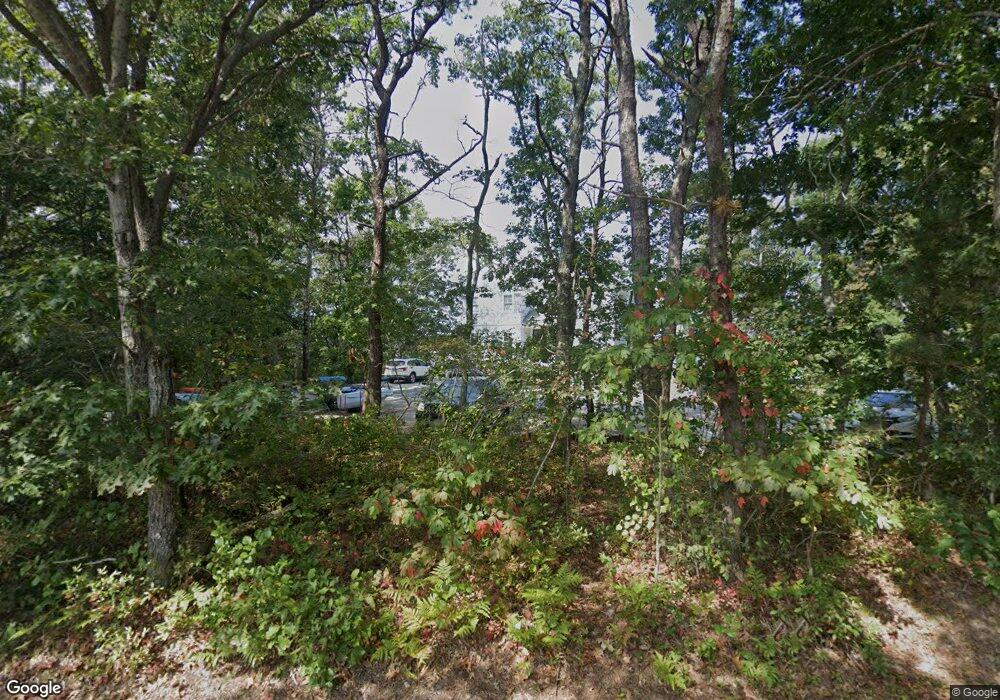 291 Monomoscoy Rd, Mashpee, MA 2649 - photo 1