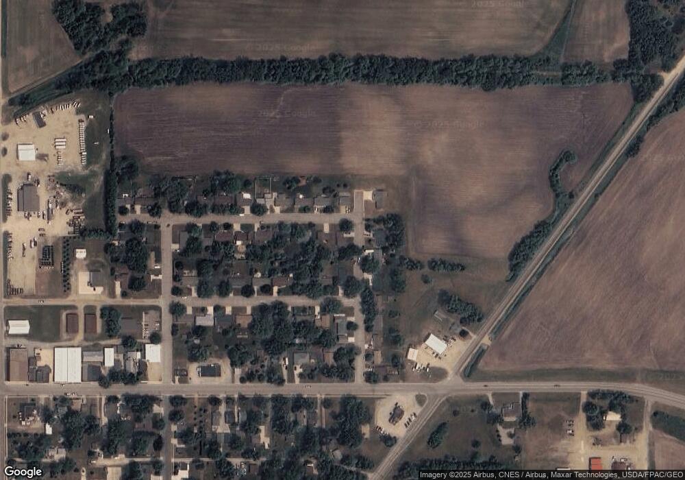 207 2nd Ave NE, Clarks Grove, MN 56016 - photo 1