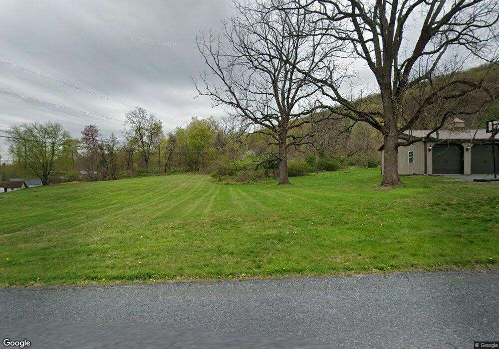 631 Manatawny Rd, Boyertown, PA 19512 - photo 1