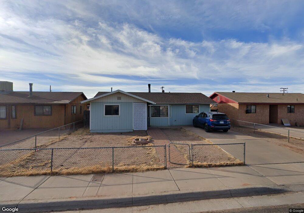 609 Lee St, Winslow, AZ 86047 - photo 1