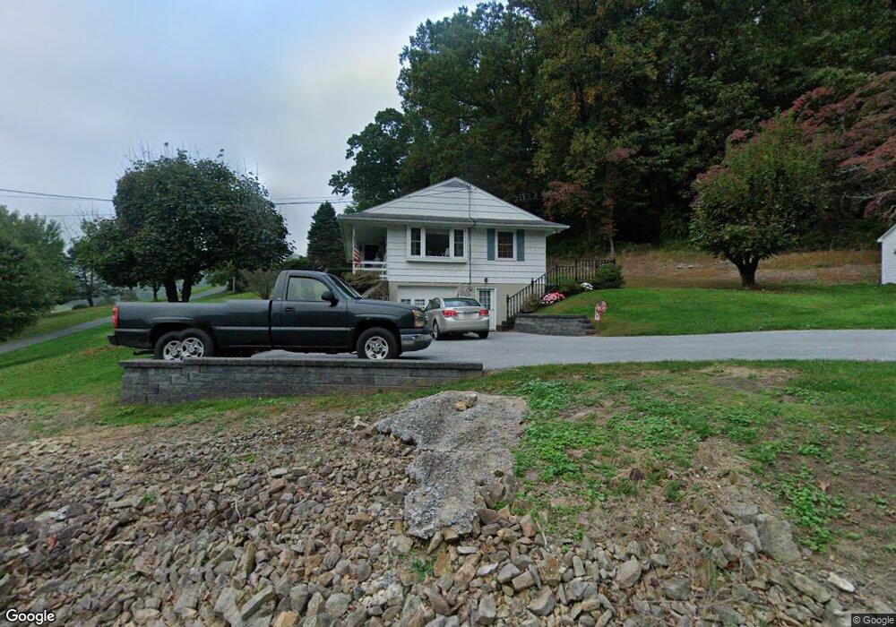 54 Old State Rd, Boyertown, PA 19512 - photo 1