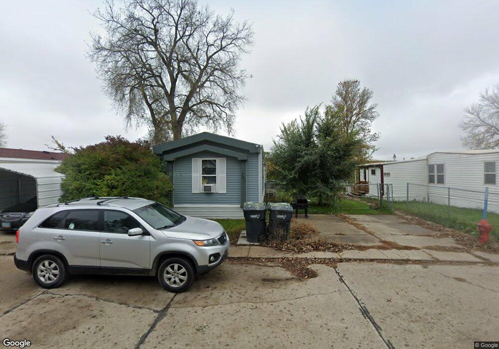 233 S Prairie Ln, Mandan, ND 58554 - photo 1