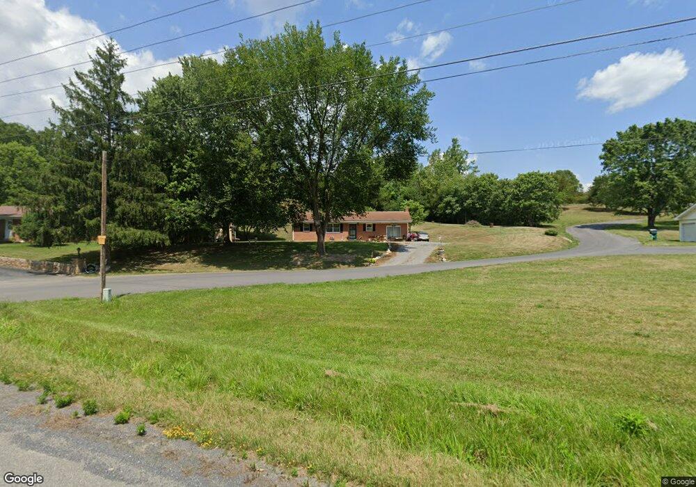 25 Circle Dr, Petersburg, WV 26847 - photo 1