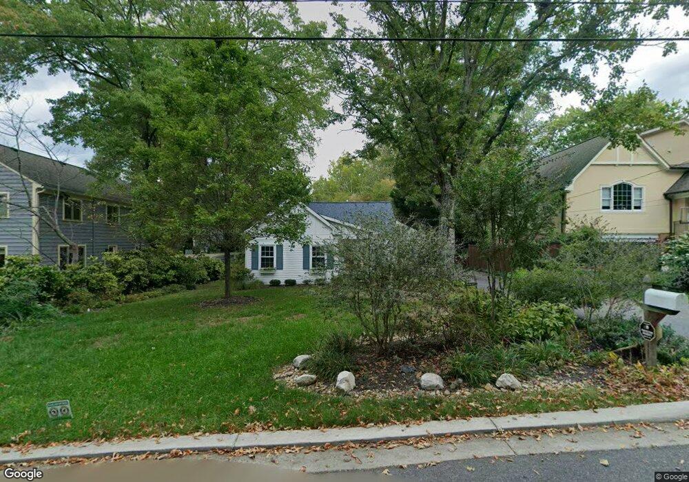 7517 Arden Rd, Cabin John, MD 20818 - photo 1