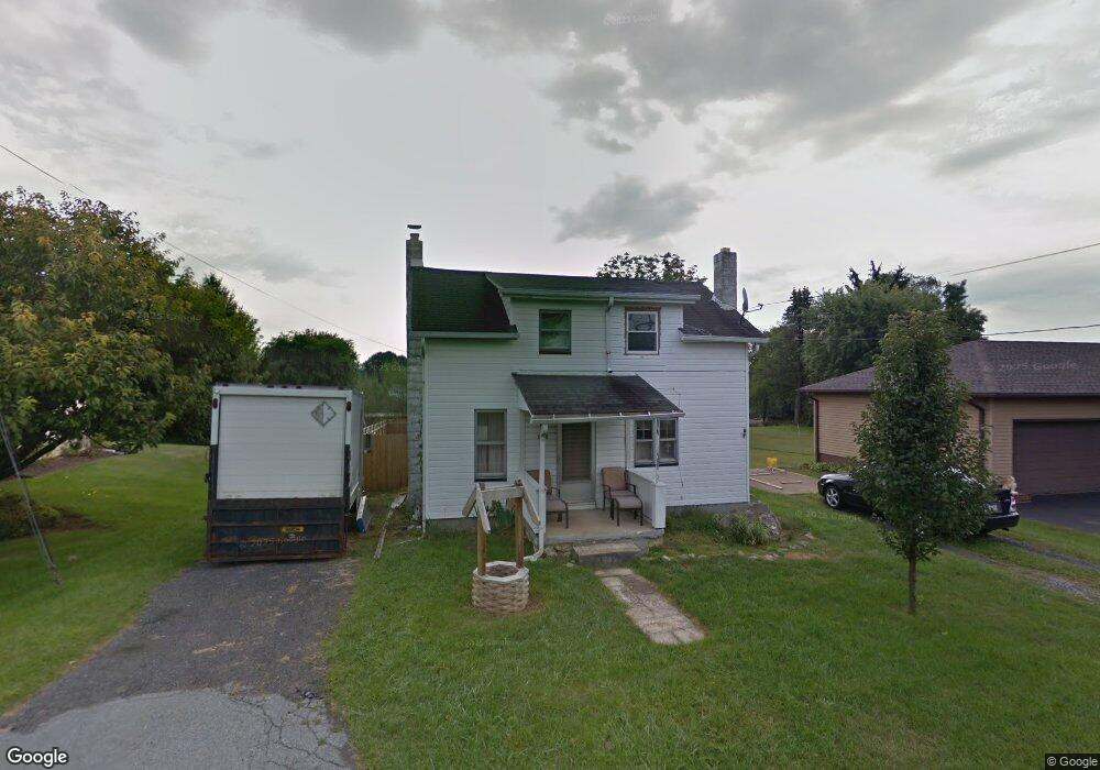 1565 S Krocks Rd, Allentown, PA 18106 - photo 1