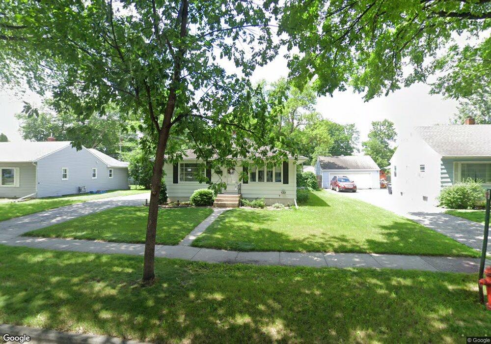 921 18th St S, Fargo, ND 58103 - photo 1