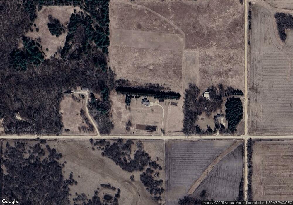 39152 590th St, Zumbro Falls, MN 55991 - photo 1