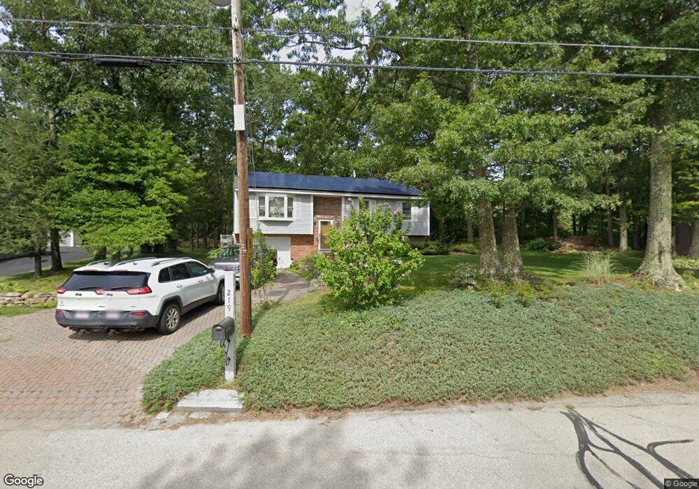 219 Lower Gore Rd, Webster, MA 01570 - photo 1