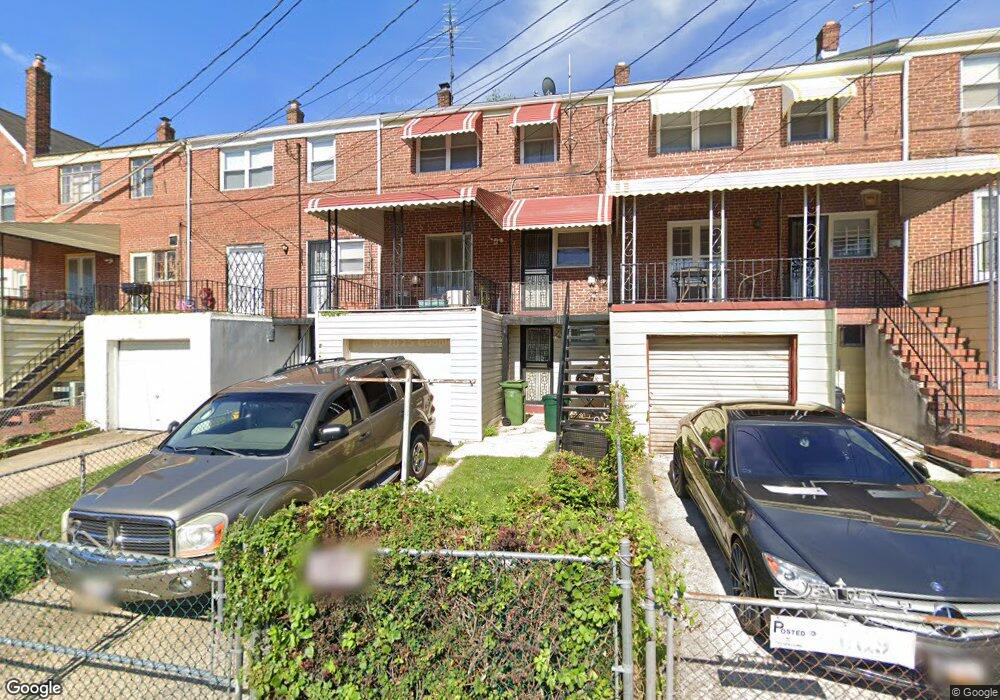 1107 Wildwood Pkwy, Baltimore, MD 21229 - photo 1