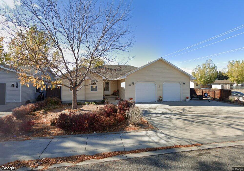 801 Outlook Ct, Cody, WY 82414 - photo 1