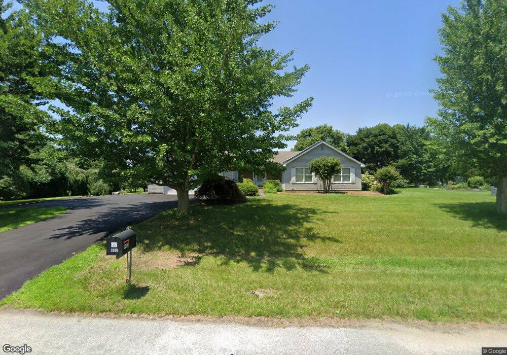 902 N Meadowview Dr, Chestertown, MD 21620 - photo 1