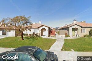 548 Yellow Meadow Ct, Bakersfield, CA 93308