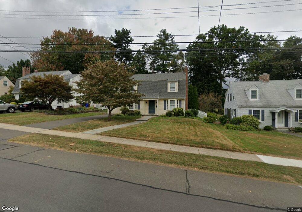 106 Ledgewood Rd, West Hartford, CT 06107 - photo 1