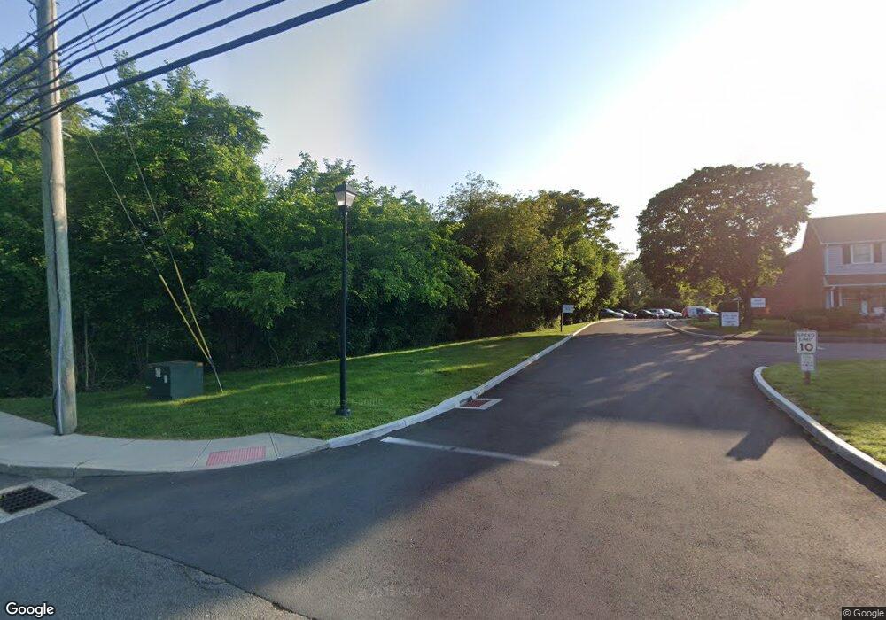 31 Greenwich Way unit 31, Milford, CT 06460 - photo 1