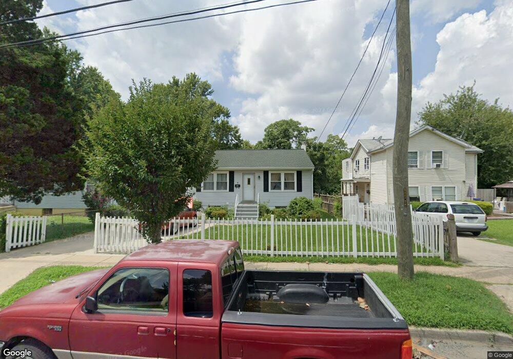 5220 56th Ave, Riverdale, MD 20737 - photo 1