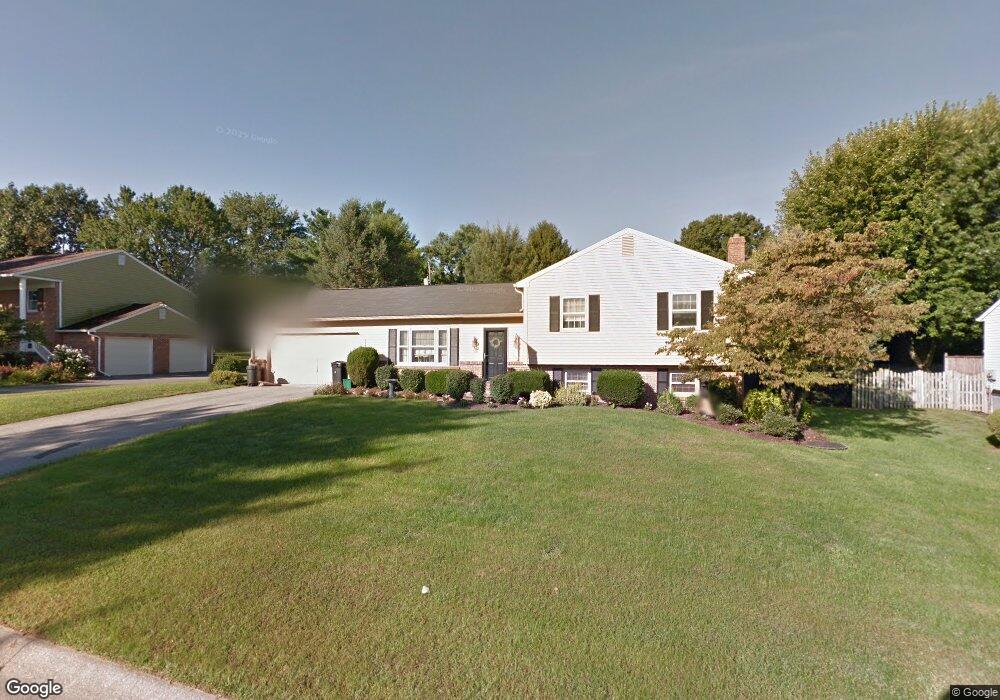 110 Meadow View Dr, Leola, PA 17540 - photo 1