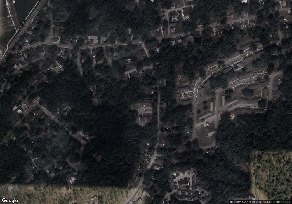 166 Farrows St unit 16, Putnam, CT 06260 - photo 1