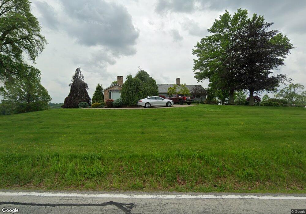 642 Linden Rd, Eighty Four, PA 15330 - photo 1