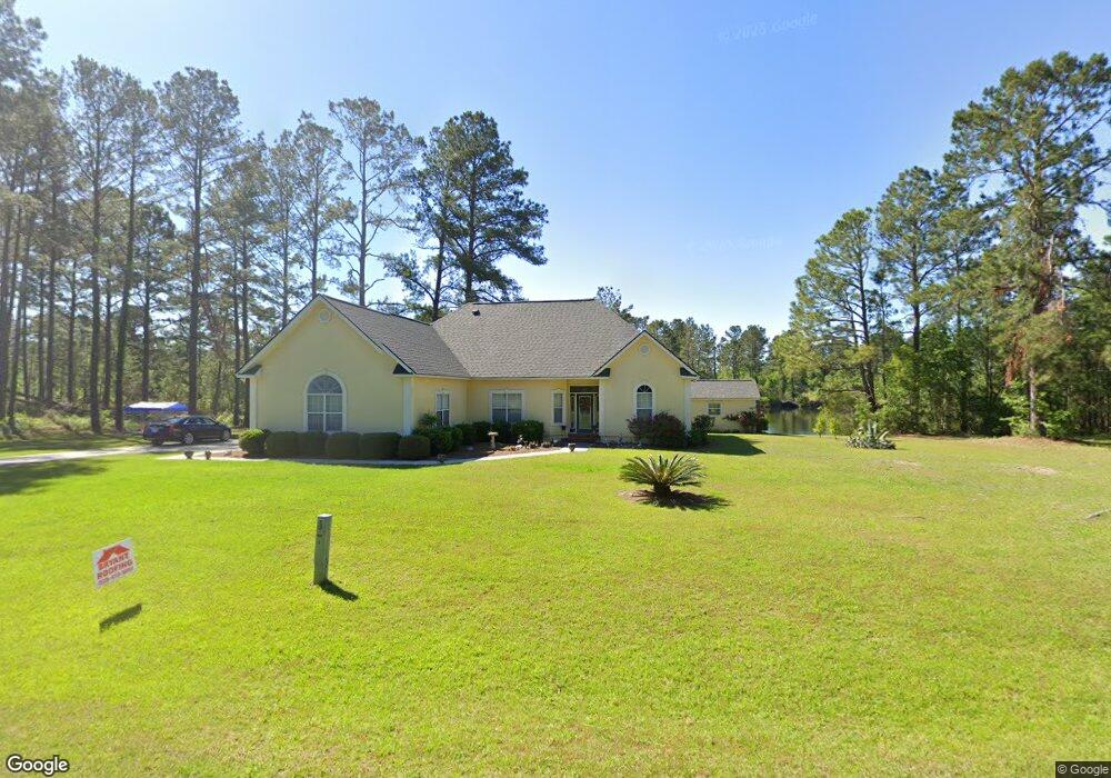 700 Lakeview Cir, Douglas, GA 31535 - photo 1