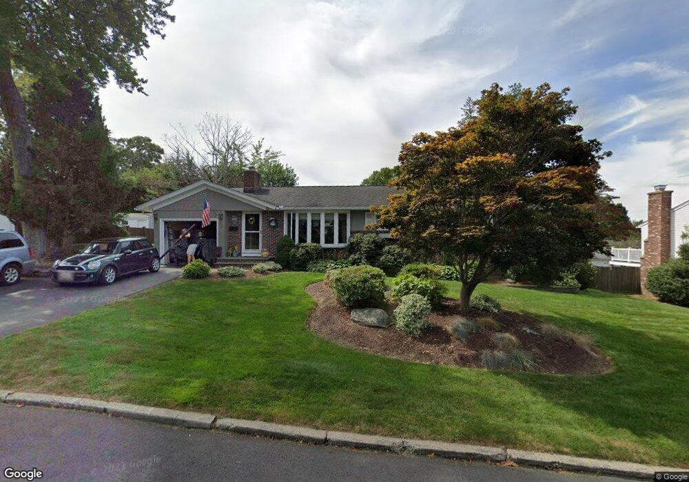 146 Sweetbriar Dr, Cranston, RI 02920 - photo 1